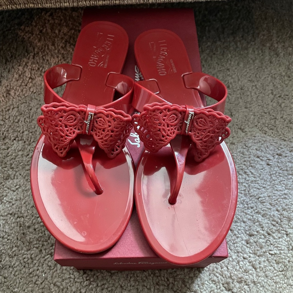 Salvatore ferragamo jelly flip flops